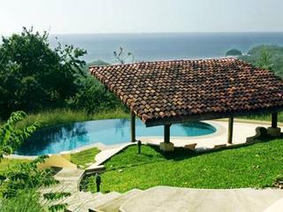 Luxury vacation villa with oceanview and private pool in Nosara