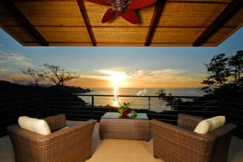 Luxury villa for rent in Costa Rica&apos;s Golfo de Papagayo featuring exquisite views of the Pacific Ocean