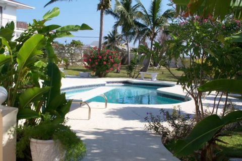Bahamas Villa Rental in Nassau just minutes away from Paradise Island and the Straw Market