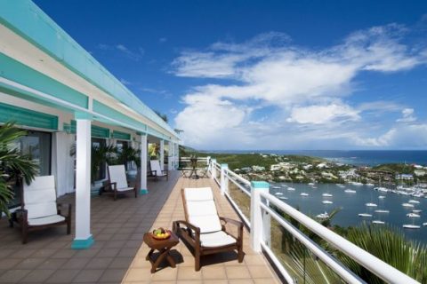 Oyster Pond vacation rental on St. Maarten is the perfect holiday home