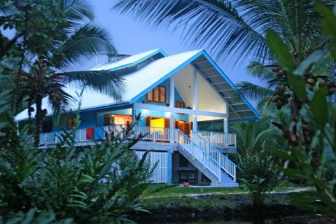 Bocas Del Toro Vacation Rentals in Panama with amazing ocean views