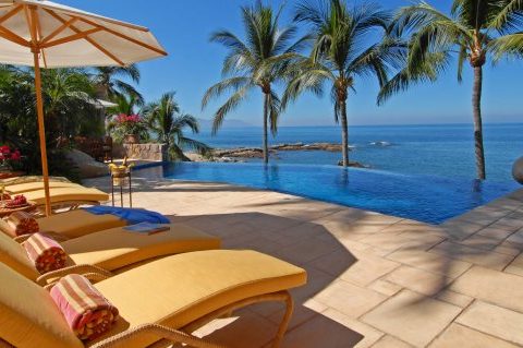 Gorgeous Puerto Vallarta beachfront luxury rental