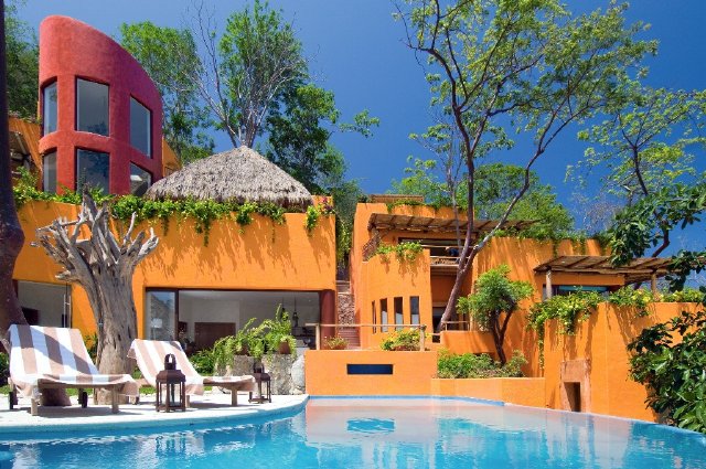 321_mexico-ocean-front-luxury-villa-039