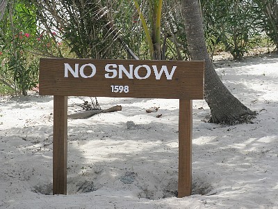44_grand-cayman-islands-villa-no-snow-front-sign