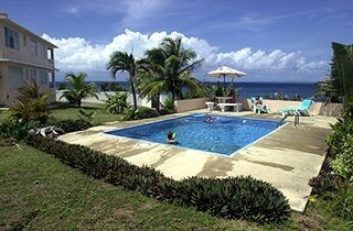 Beachfront Vieques villa in Puerto Rico with private pool and patio
