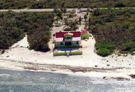 Luxury beachfront vacation villa on Grand Cayman in the Cayman Islands