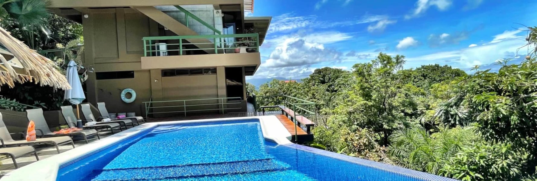 Sit poolside and relax for a cool swim at the edge of this infinity pool, while overlooking the jungle views as well.